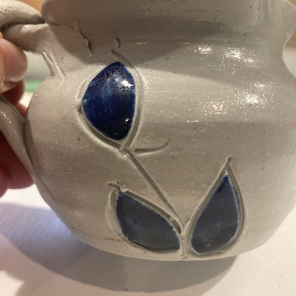 Williamsburg Virginia Small Pottery Pitcher - Picture 3 of 8
